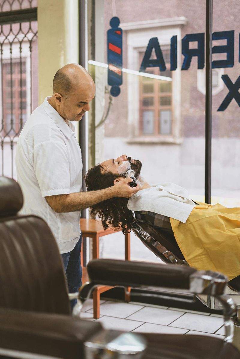 Consigli per la Cura del Pelo del Tuo Cane in Inverno